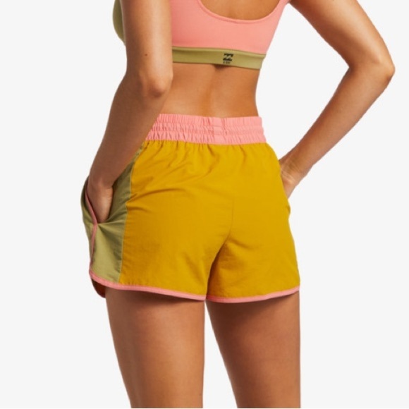 NWT Billabong Windy Trail Technical Shorts - Picture 3 of 11